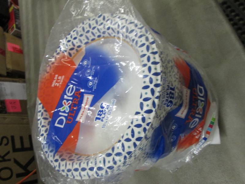 Dixie Ultra Paper Plates Heavyweigh...