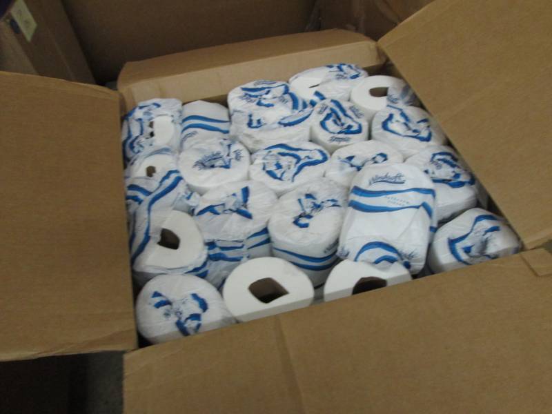 Box of Windsoft 2 Ply Bathroom Tiss...