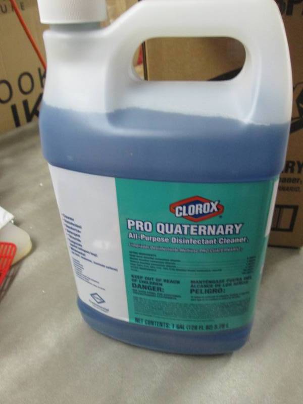 Clorox Pro Quaternary 2 Gallons Ret...
