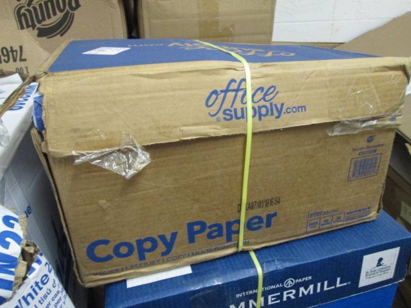9 Reams of Office Supply Paper 20 l...