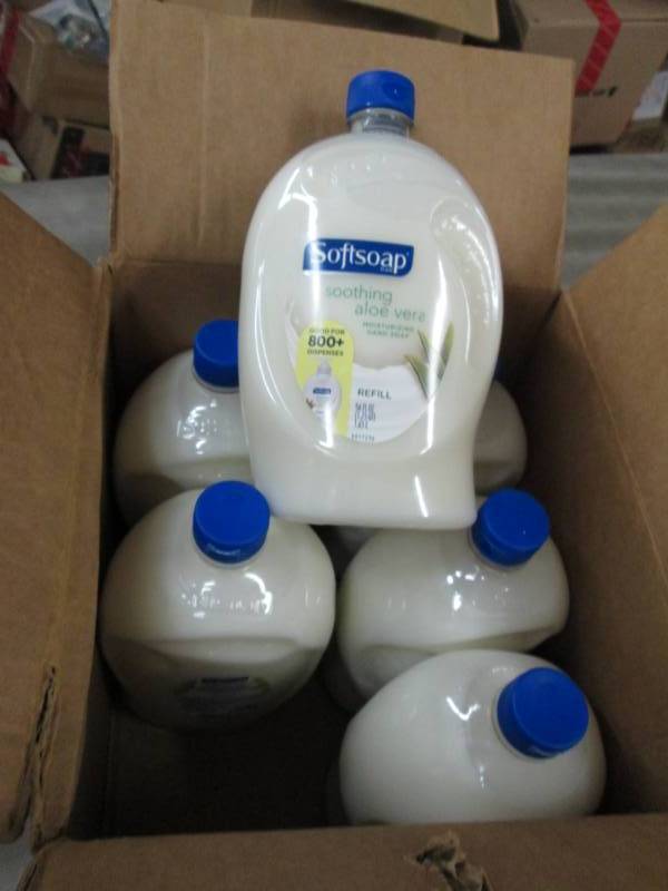 Case of 6 Softsoap Liquid Hand Soap...