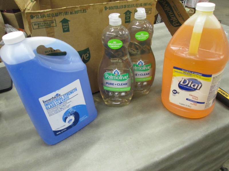 Boardwalk Glass Cleaner, 2 Palmoliv...