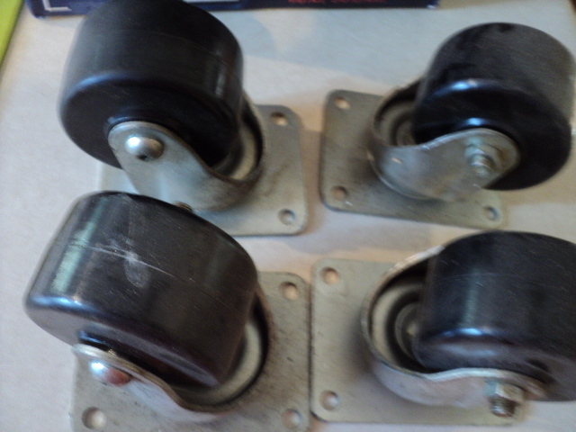 4 casters 500lb capacity - retail $...