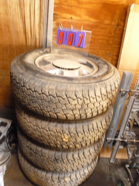 SnS Auctions # 336 Compressors & misc fall items