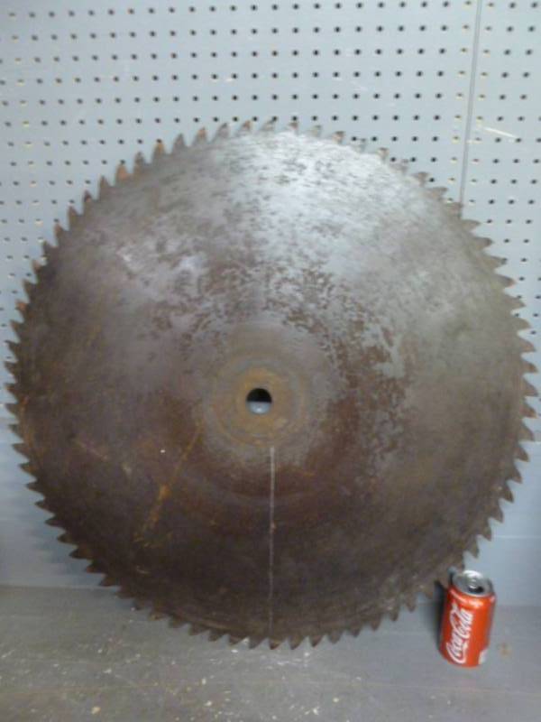 lot 11 image: Vintage Buzz Saw Blade
