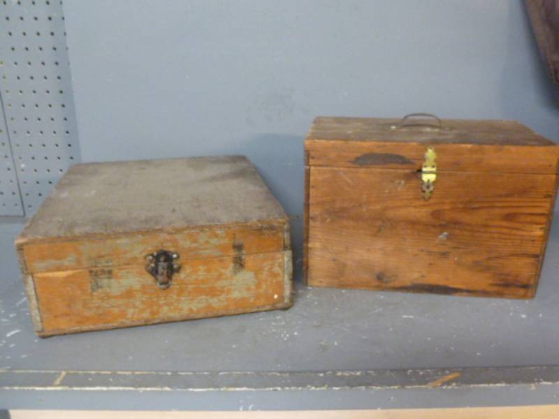 lot 32 image: Vintage Wooden Boxes