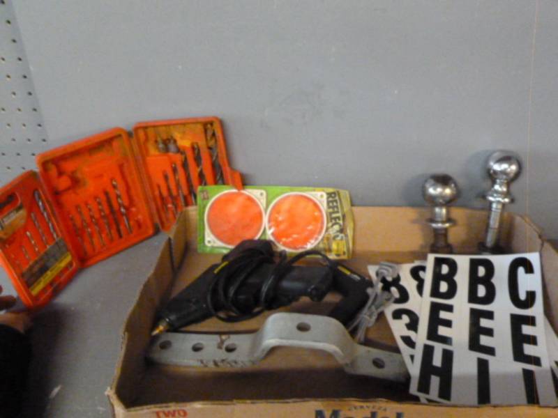 lot 49 image: Receiver Balls