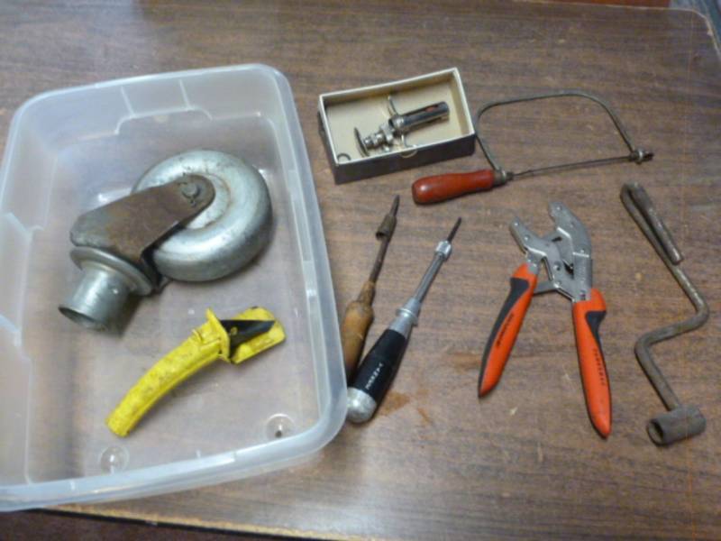 lot 61 image: Tools