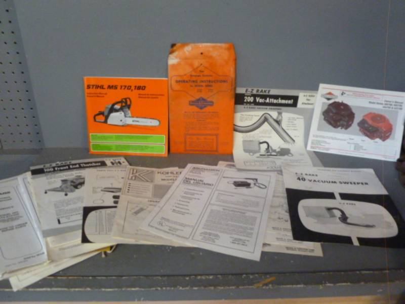 lot 92 image: Manuals
