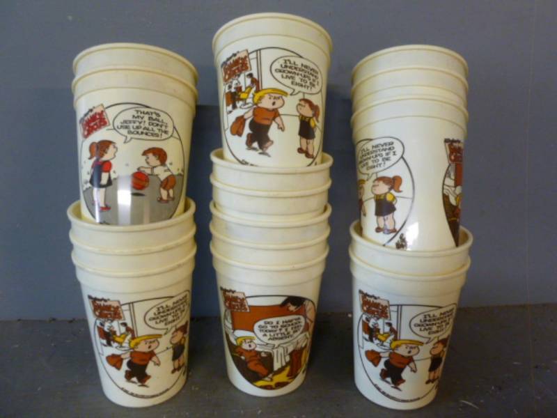 lot 121 image: Collectible