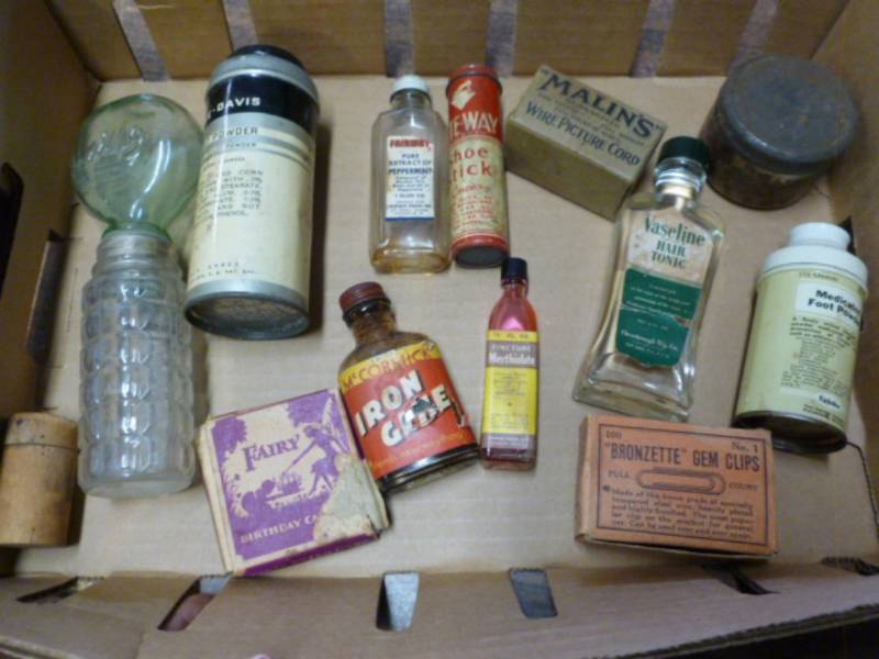 lot 127 image: Vintage Product Containers
