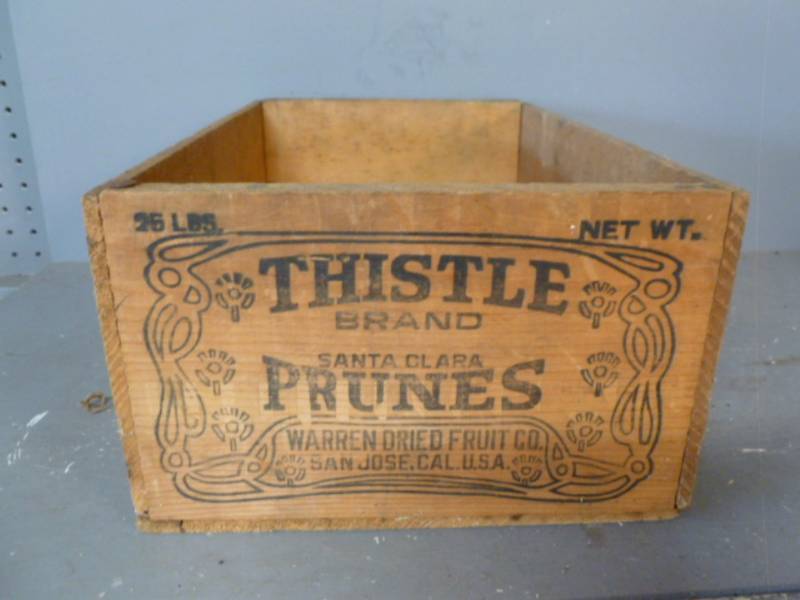 lot 130 image: Vintage Wooden Case