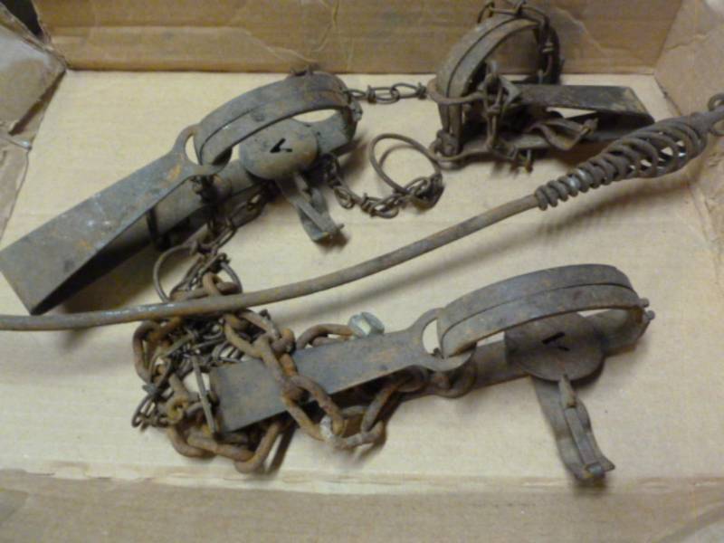 lot 146 image: Vintage Traps