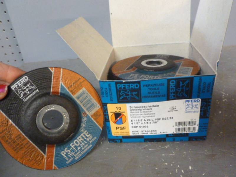 lot 154 image: New Grinding Wheels