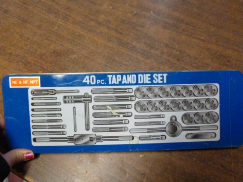 lot 166 image: Tap And Die Set