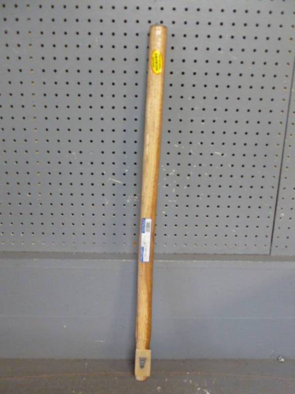 lot 183 image: New Maul Handle