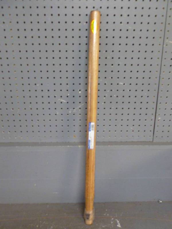 lot 184 image: New Maul Handle