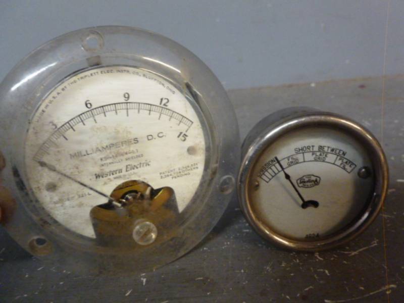 lot 192 image: Vintage Gages
