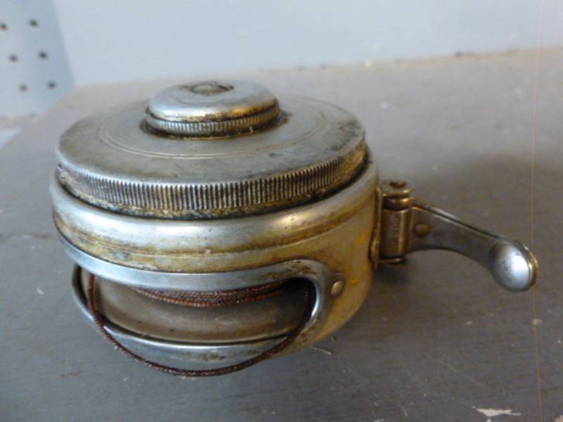 lot 212 image: Vintage Fly Fishing Reel