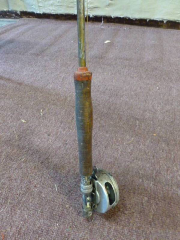 lot 213 image: Vintage Fly Fishing Rod