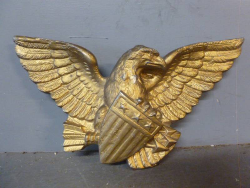 lot 216 image: Vintage Lead Eagle Wall Decoration