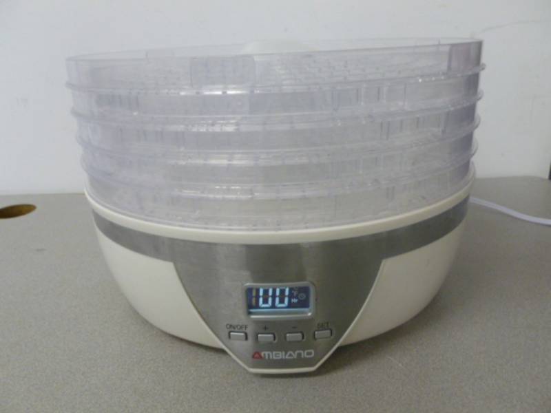 Dehydrator