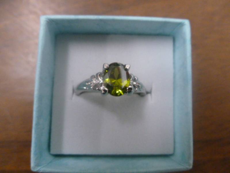Ladies Ring