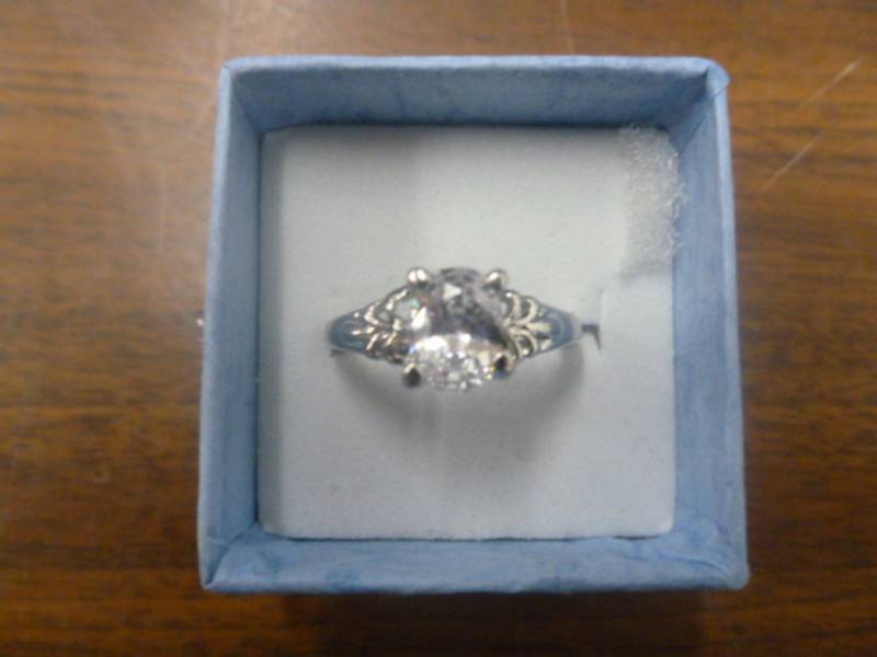 Ladies Ring