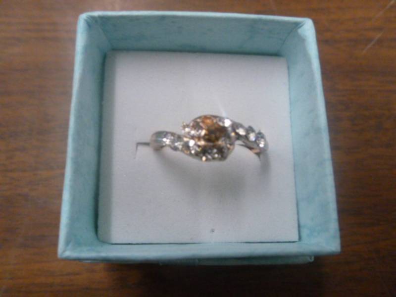 Ladies Ring