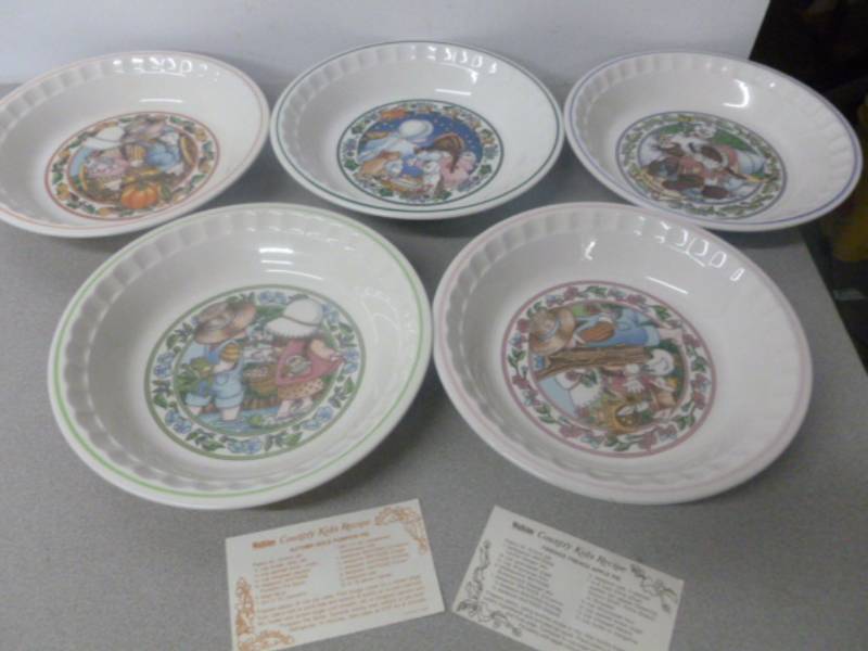 Watkins Pie Plates