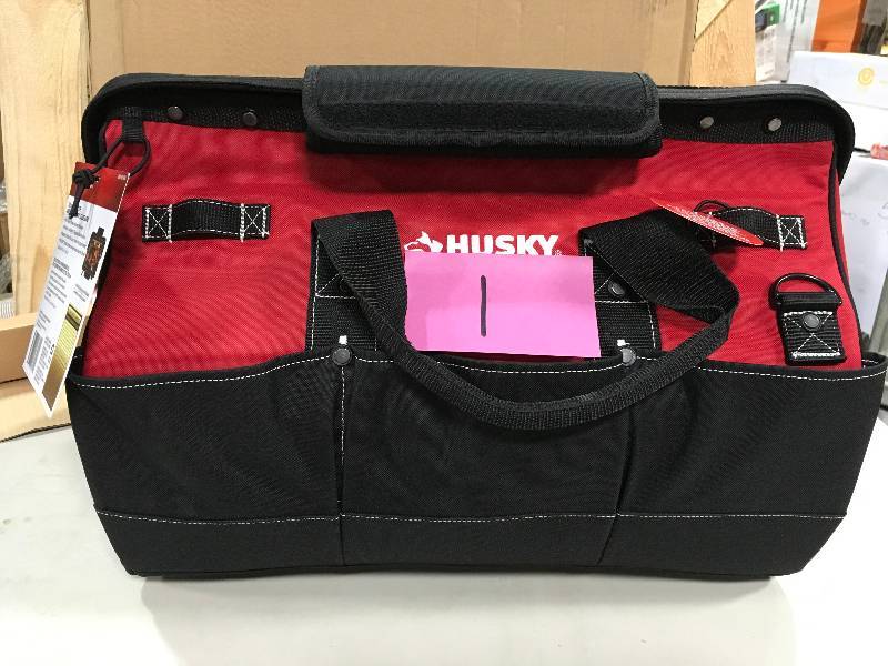 lot 1 image: HUSKY 20 in. Tool Tote with Magnetic Closure not used