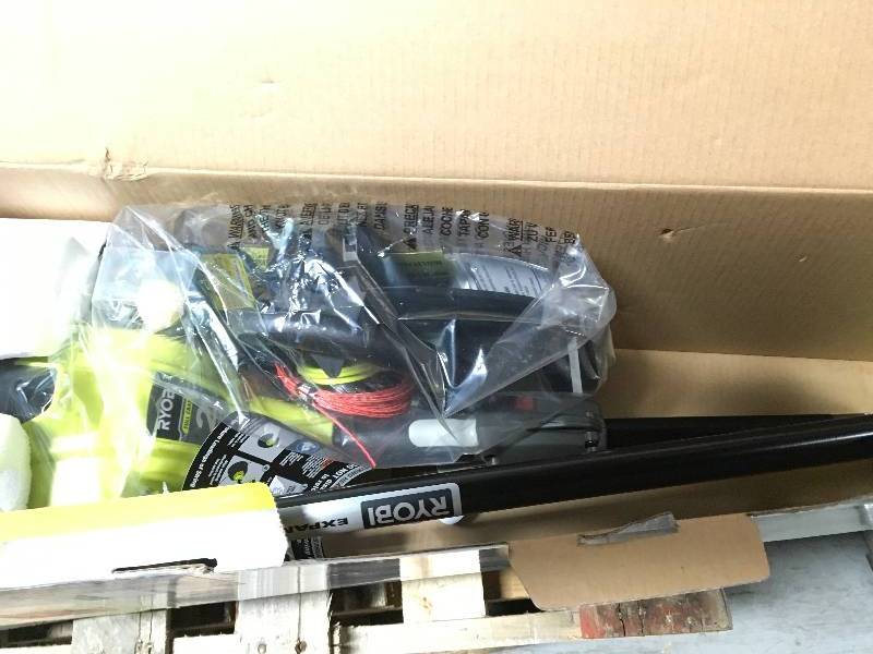 lot 10 image: Ryobi RY253SS 25cc Straight Shaft 18  GAS Lawn Grass Weed Trimmer in good conditions