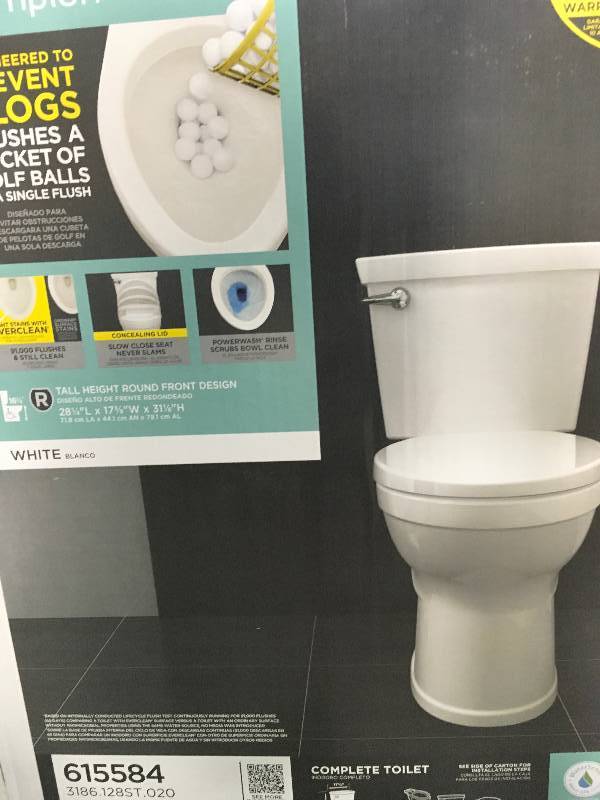 Champion 4 Max Tall Height 2piece 1.28 GPF Single Flush High Efficiency Round Front Toilet in White with Slow Close Seat not used