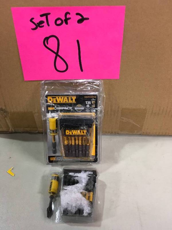 lot 81 image: MAX IMPACT 2-12 in. Torx Steel #25  T25 POWER Bit SET OF 2 in good conditions