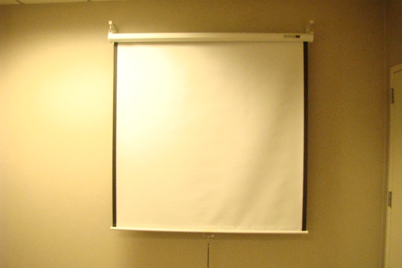 lot 9 image: DA-Lite Model B Scroll Up Projector Screen