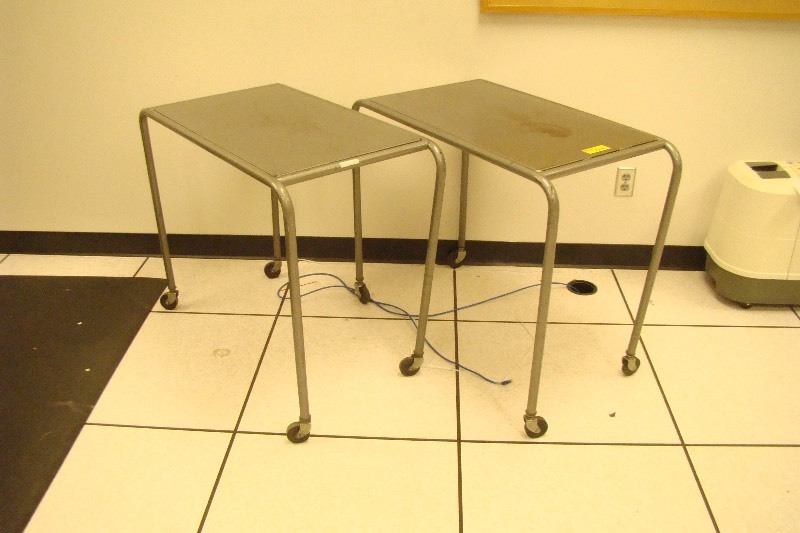 lot 50 image: 2 Steel Rolling Carts