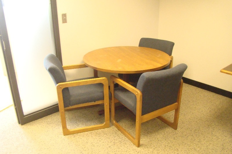 lot 40 image: Steel Based Wood Top Table and 3 Wood Framed Chairs