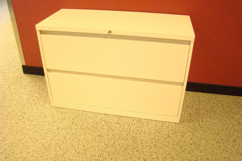 lot 83 image: Steel File Cabinet