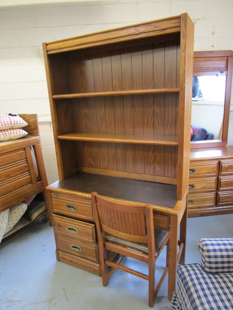 Oak Hardwood Desk W Bookcase Hutch And Chair Home Furnishings