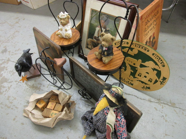 HOME DECORACCESSORY LOT