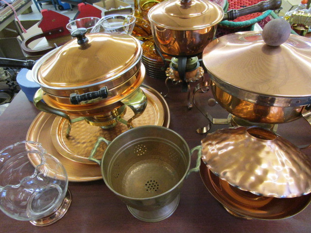 COPPER CHAFING DISHES, TRAYS AND KITCHEN ACCESSORIES