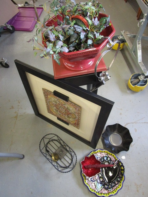 HOME DECOR  ACCESSORIES