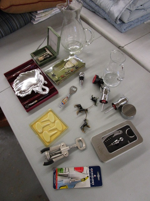 BARWARE ACCESSORY LOT