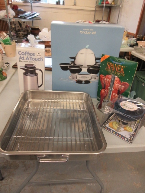 KITCHEN NECESSITIES