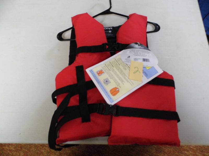 lot 2 image: Lifejacket