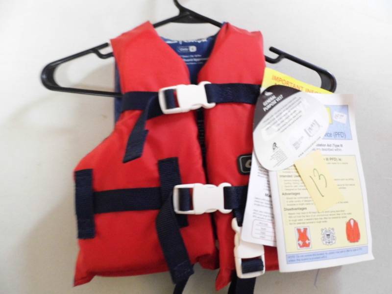 lot 13 image: Lifejacket