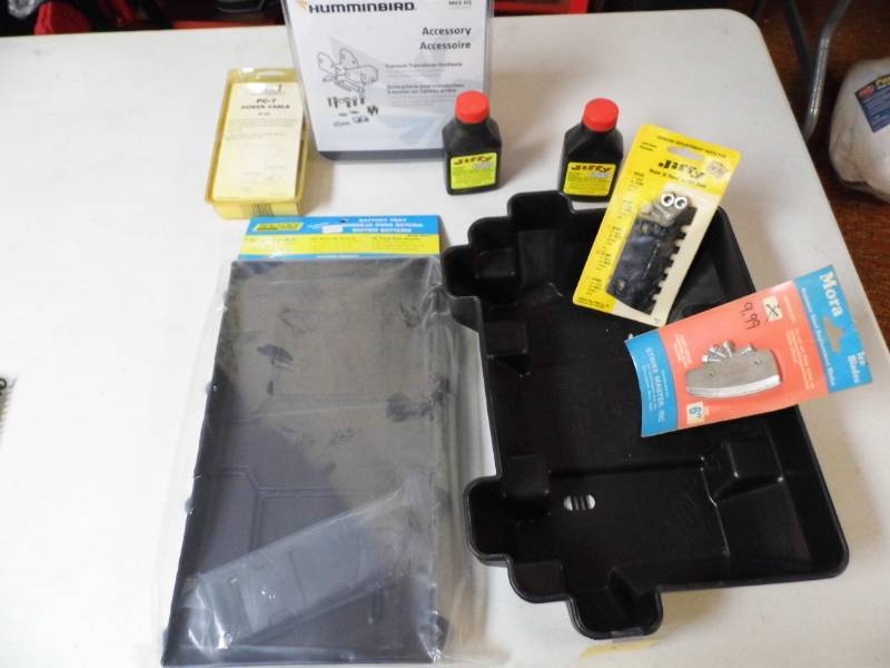 lot 25 image: Assorted Boating Accessories
