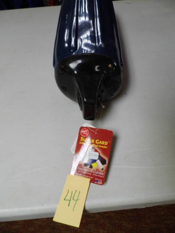 lot 44 image: Inflatable Vinyl Fender