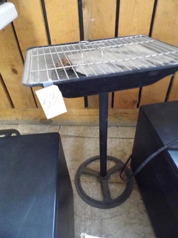 lot 53 image: Grill