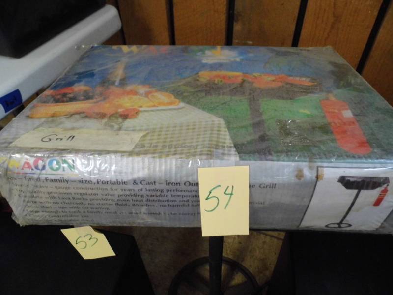 lot 54 image: Grill